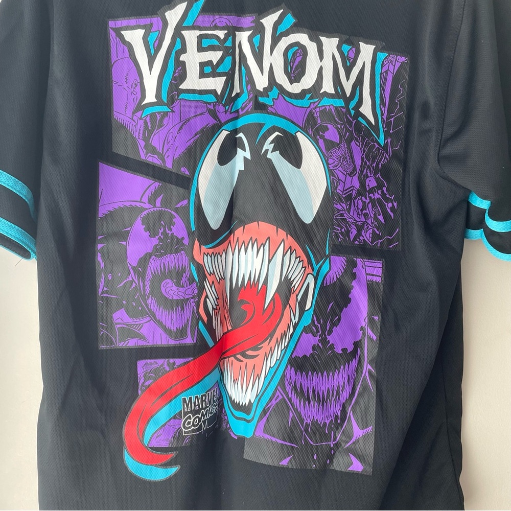 ‼️Coming Soon‼️ Venom Graphic Baseball Jersey - Picture 7 of 7